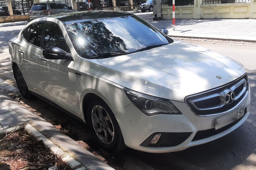 BAIC CC: Giá 320 triệu đồng 1