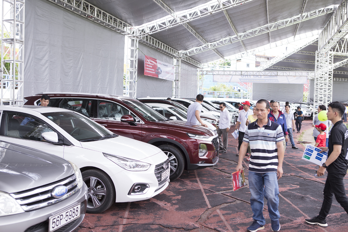 350 triệu mua được xe "lướt" không? Những gợi ý đáng lưu tâm trên sàn xe cũ 1