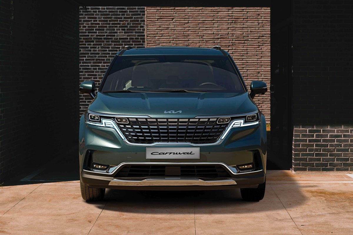 hồi tháng 2/2022, các mẫu xe gồm KIA Carnival, Selto, Sonet và K3, bất ngờ được hãng xe Hàn Quốc điều chỉnh tăng giá bán.