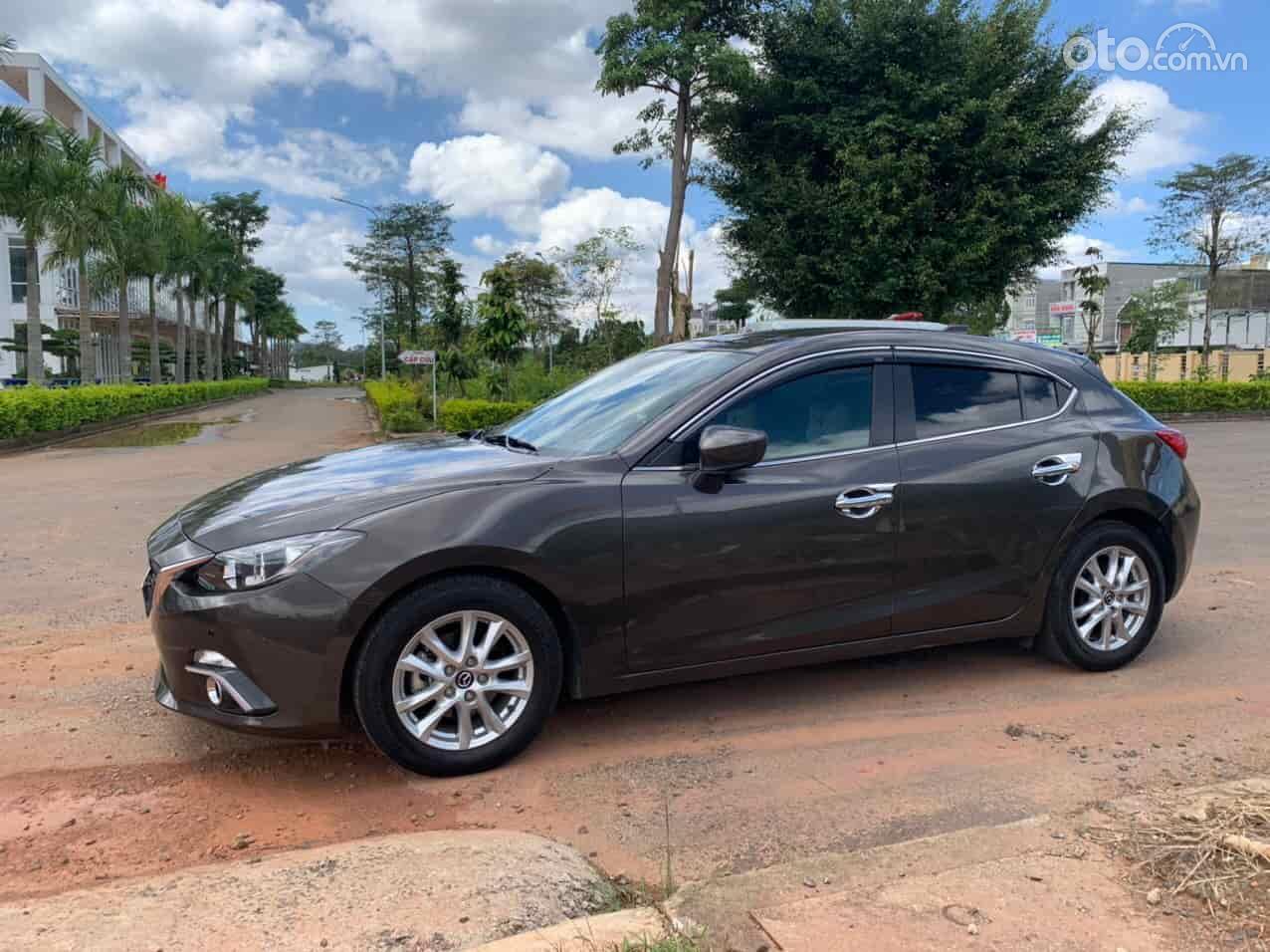 Ôtô Bán Mazda 3 hatchback chính chủ Nha Trang Club