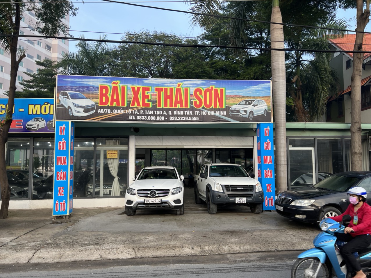 Salon Thái Sơn