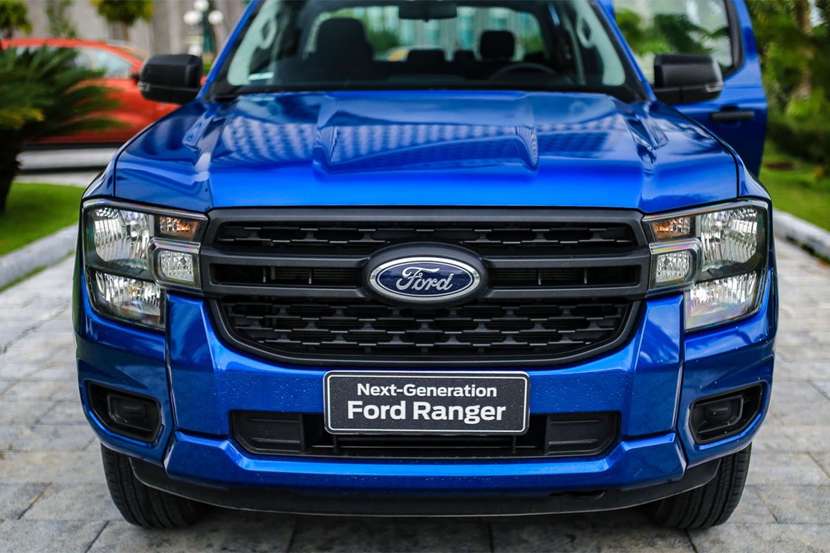 Ford Ranger Tang So sánh Ford Ranger XL và Ranger Wildtrak: Chi thêm 306 triệu đồng ...