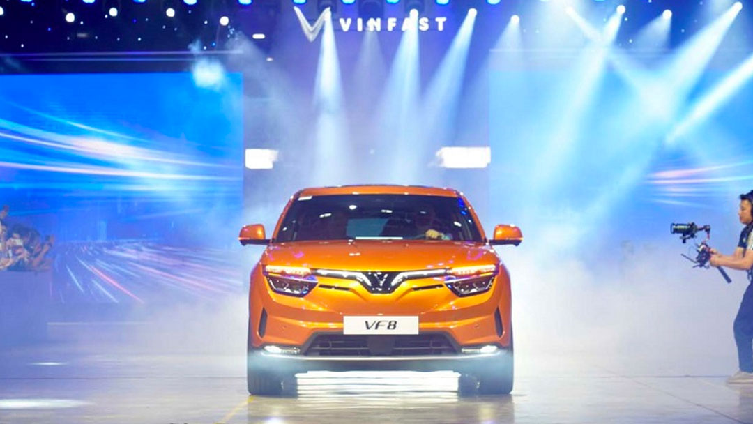 VinFast VF 8 đang là sản phẩm duy nhất thuần điện trong phân khúc SUV cỡ D tại Việt Nam. 