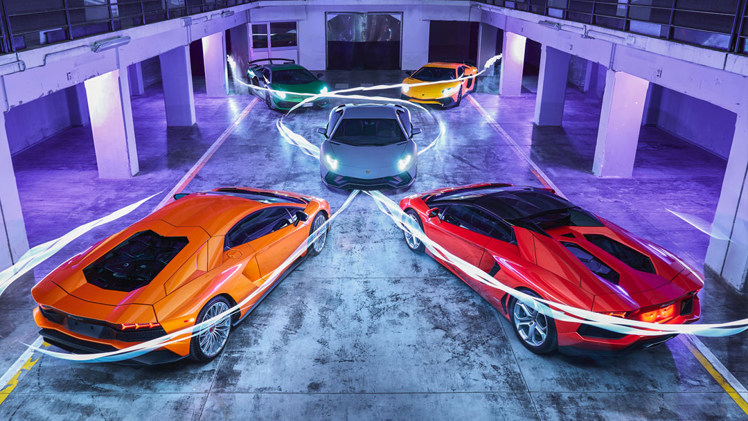 ra mắt đầu tiên tại triển lãm Geneva Motor Show 2011