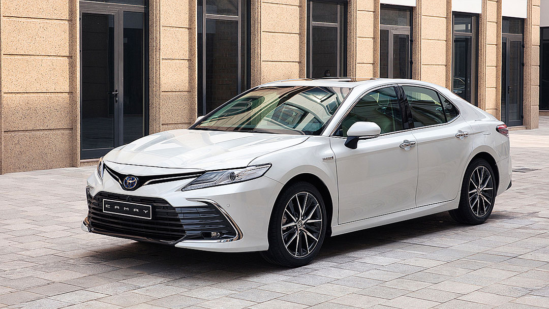 Toyota Camry 2.5HV Toyota Camry 2.5HV