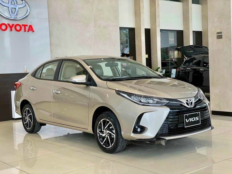 Toyota Vios nhận loạt ưu đãi.