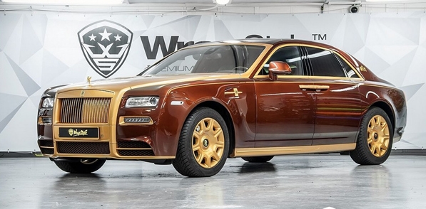 Rolls-Royce mạ vàng Rolls-Royce mạ vàng.