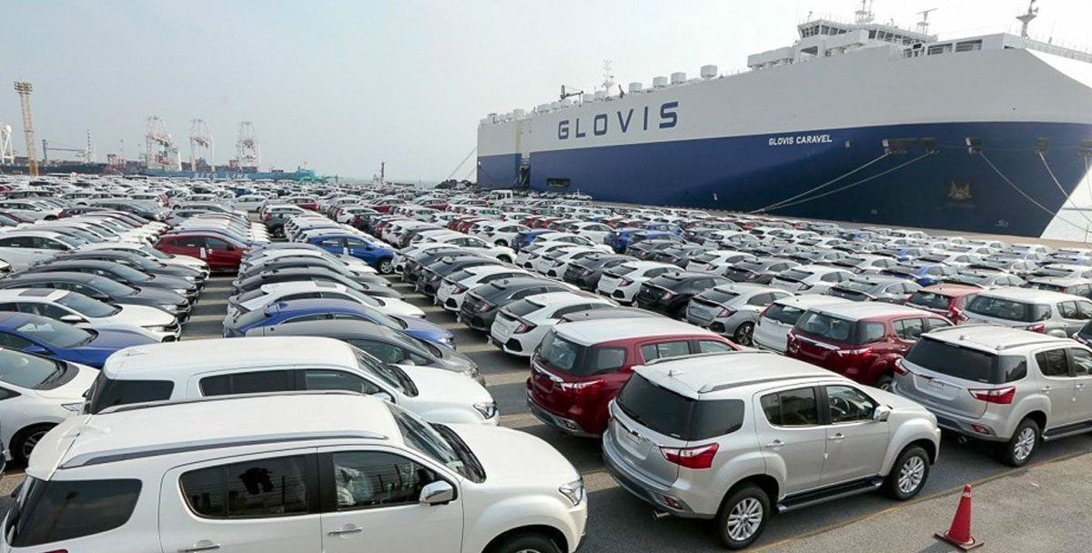Nhập khẩu ô tô tháng 9 tiếp tục đà tăng, chủ yếu là từ Indonesia