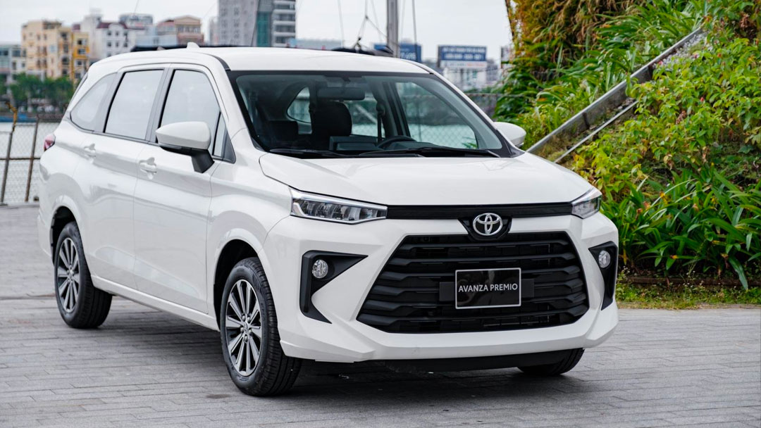 Doanh số Toyota Avanza Premio tăng trưởng trong tháng 10