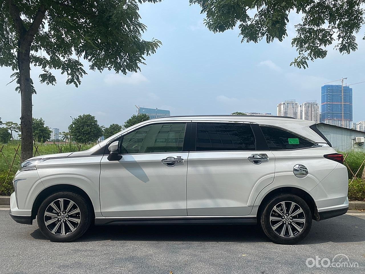 Toyota Veloz Cross 2022 cũ. 