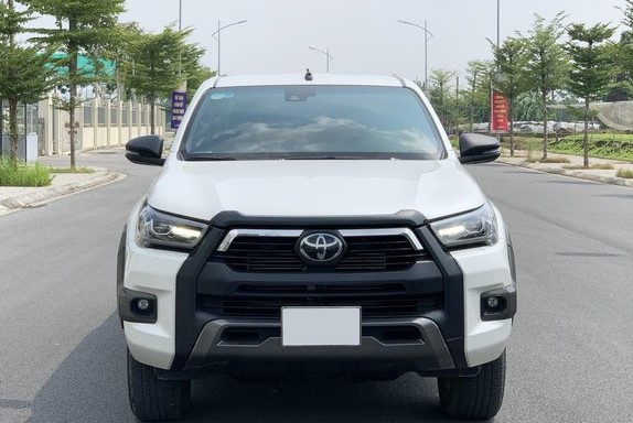 Nên ưu tiên chọn mua xe Toyota Hilux cũ đời 2016 trở lại đây vì chưa xuất hiện lỗi vặt 1