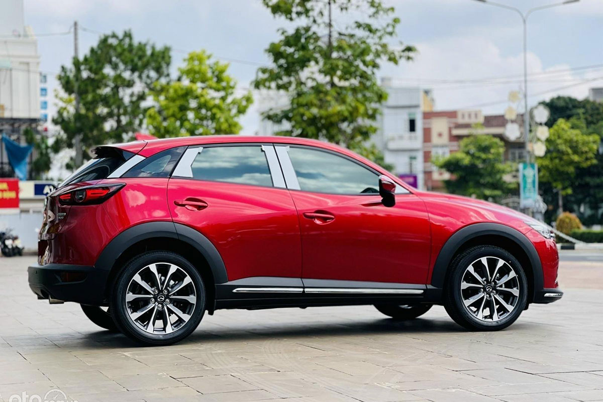 vận hành Mazda CX-3.