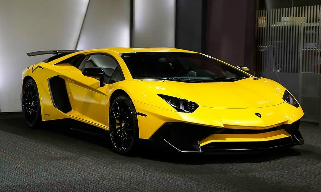 Mua Bán Lamborghini Aventador Lp750-4 Super Veloce 2015 Giá 17 Tỉ 