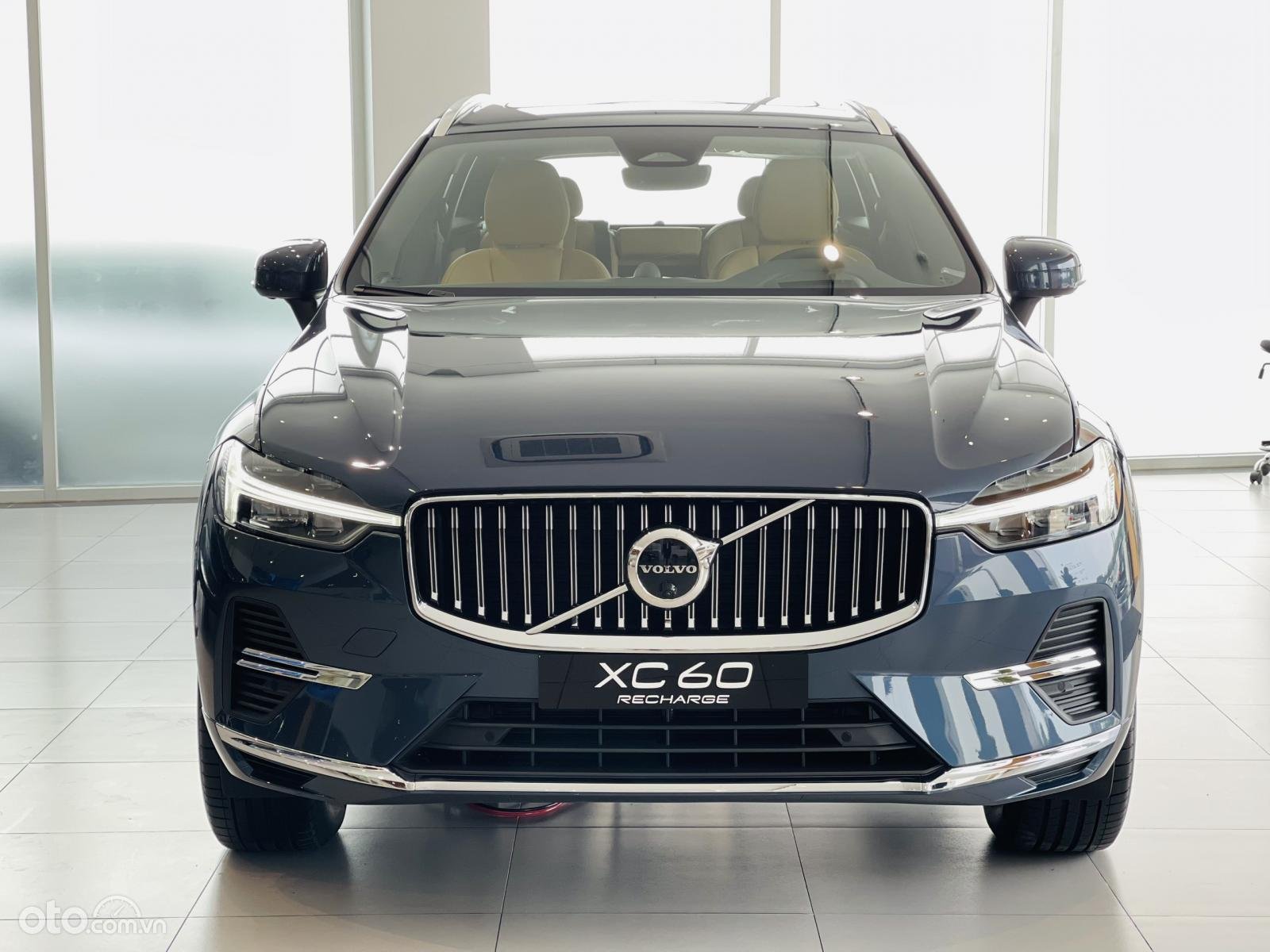 Ngoại thất xe Volvo XC60 2022.