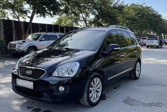 Kia Carens từng được xem là dòng xe chủ lực của hãng xe hơi Hàn Quốc tại thị trường Việt Nam 1