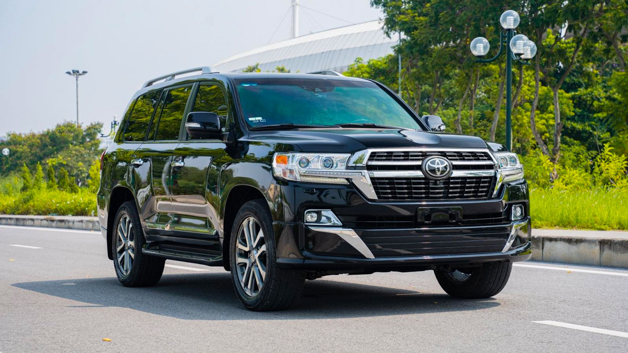 Đánh giá Toyota Land Cruiser 2015: Độ bền bỉ cao, giữ giá tốt