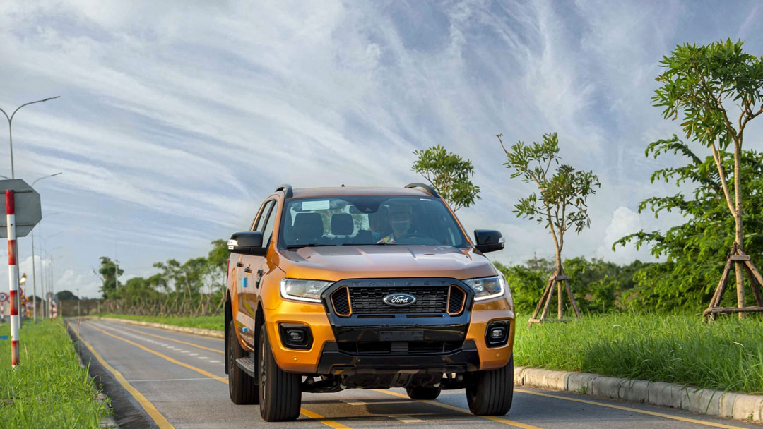 Ford Ranger dẫn đầu top 10 xe bán chạy tháng 10 vừa qua