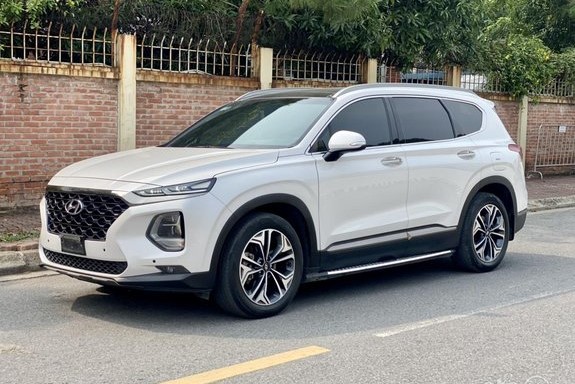 Hyundai Santa Fe 2019 giá 990 triệu: Người khen, kẻ chê, rốt cuộc có nên mua? 1