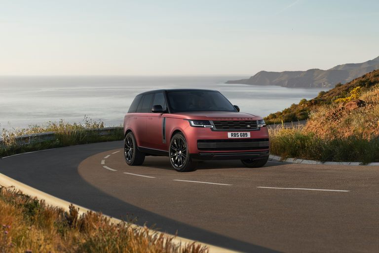 Range Rover SVAutobiography 2018 giá từ 5 tỷ đồng