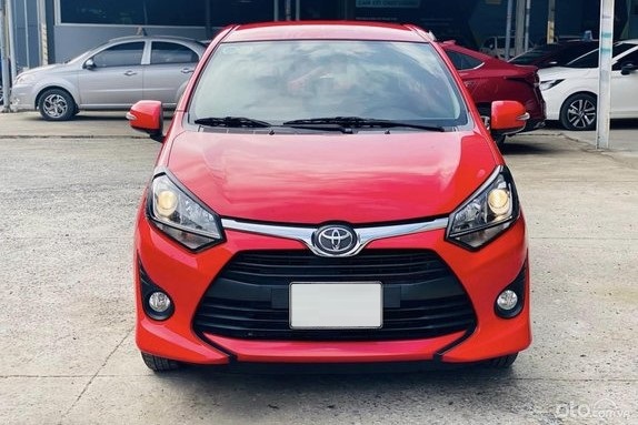 Thiết kế đầu xe Toyota Wigo 1