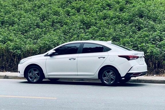 Chạy 300 km, Hyundai Accent 2022 lên sàn xe cũ với giá bất ngờ 1