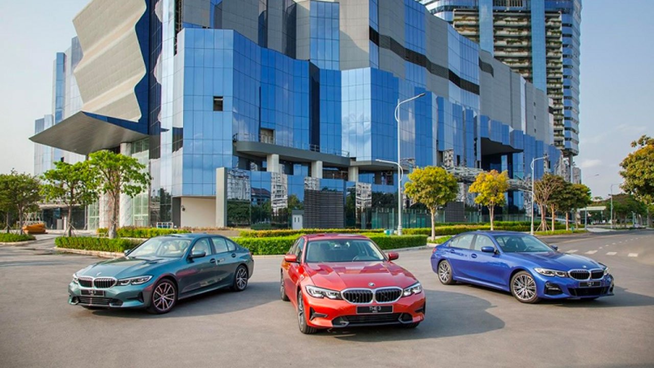Giá xe BMW lắp ráp giảm nhiều nhất tới 770 triệu đồng so với xe nhập khẩu.