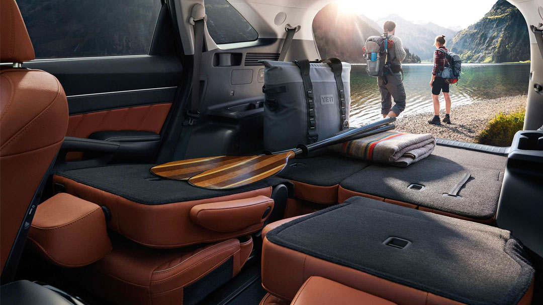 Cabin KIA Sorento Hybrid