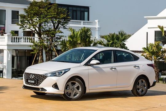 ngoại hình Hyundai Accent 2023 khác biệt hoàn toàn so với mô hình cũ. 1