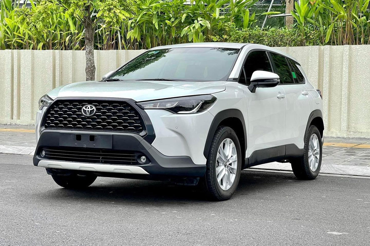 Nội thất Toyota Corolla Cross có gì khác biệt so với Kia Seltos  đánh giá  tổng quan 2 mẫu xe