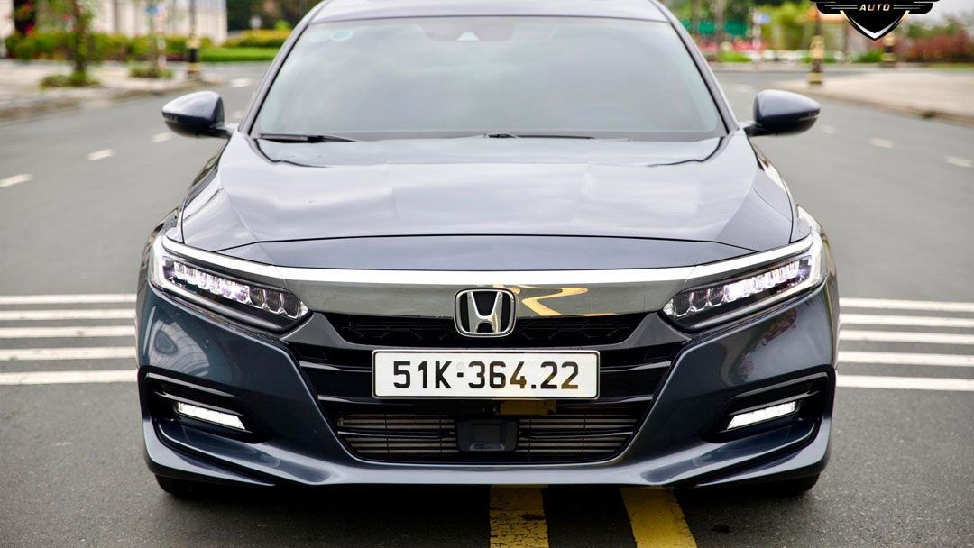 tổng thể nội ngoại thất xe Honda Accord 2022 siêu lướt vẫn đảm bảo tình trạng còn rất mới. 