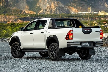 Thiết kế ngoại thất xe Toyota Hilux 2022 1