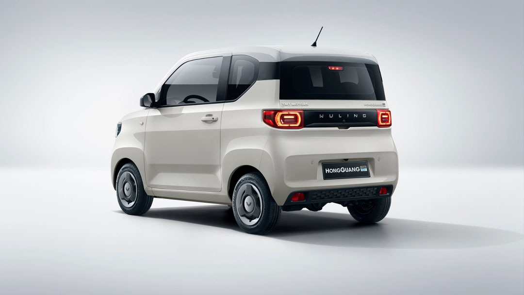 Wuling HongGuang Mini EV được thiết kế giống như một mẫu xe cỡ A nhưng mang dáng kiểu hình hộp nhằm tối ưu không gian. 
