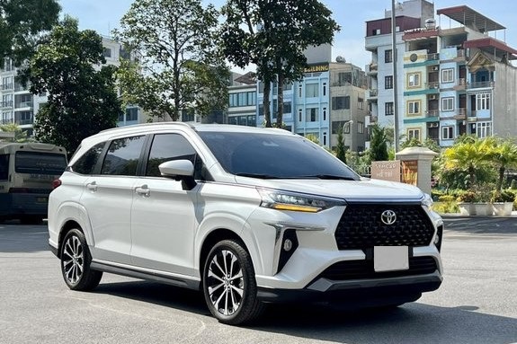 Định giá xe Toyota Veloz Cross 2022 sau 1 năm sử dụng: Giá mềm, nhiều lựa chọn hợp túi tiền 1