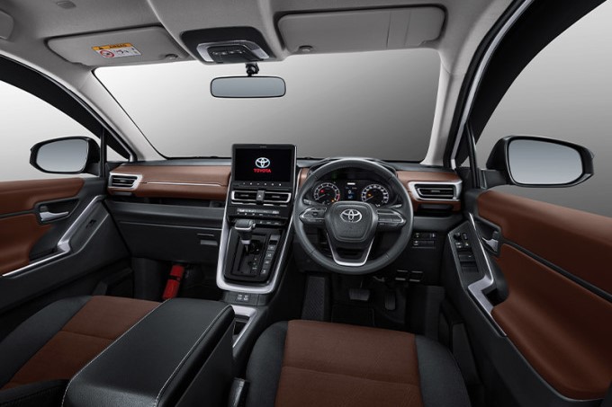 Nội thất xe Toyota Innova 2023 1