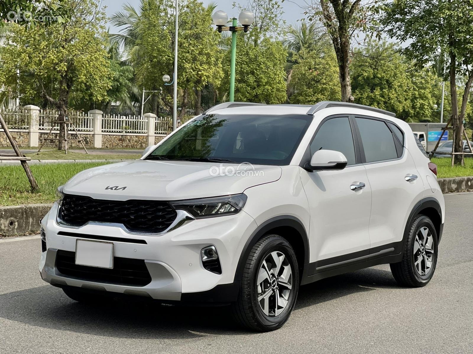 KIA Sonet.