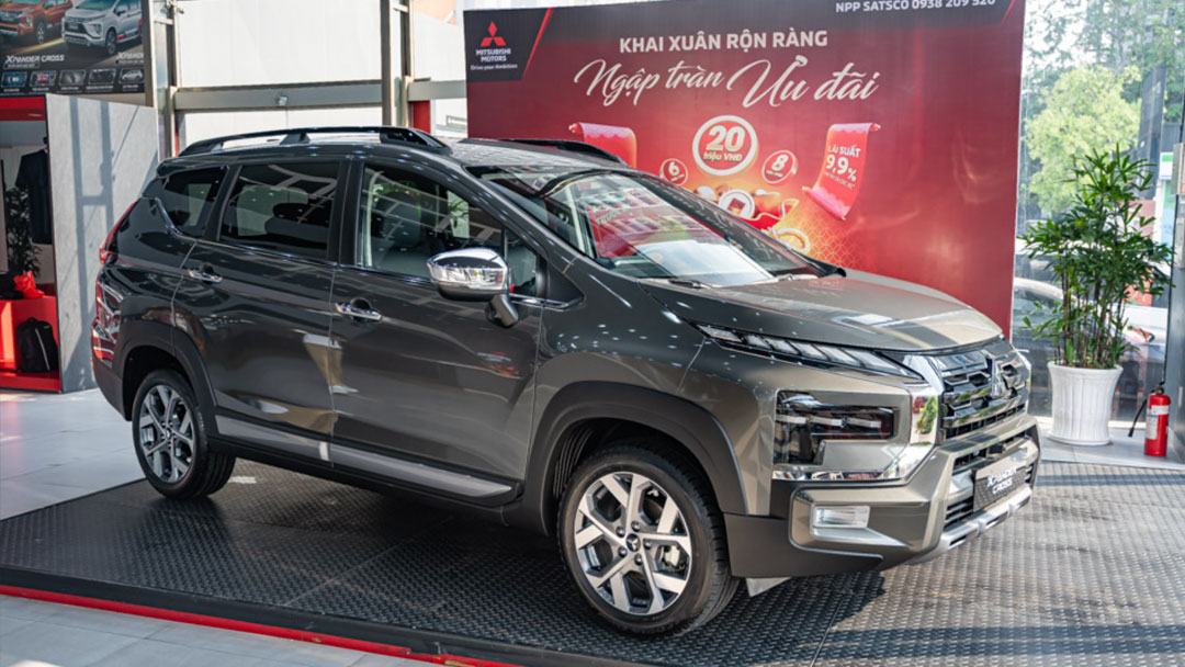 So sánh Mitsubishi Xpander Cross 2023 và 2022: Về ngoại thất