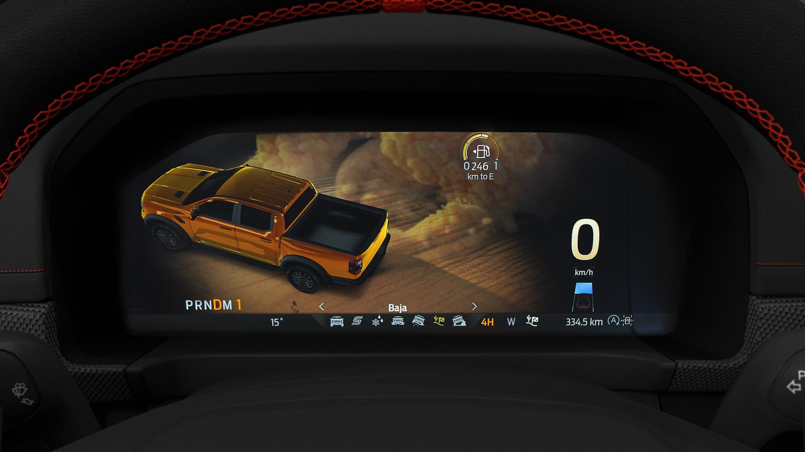 màn hình thông số xe Ford Ranger Raptor.