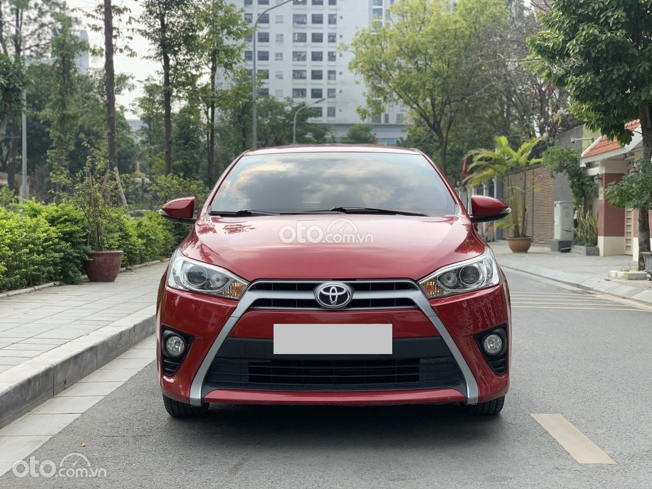 Yaris Yaris .