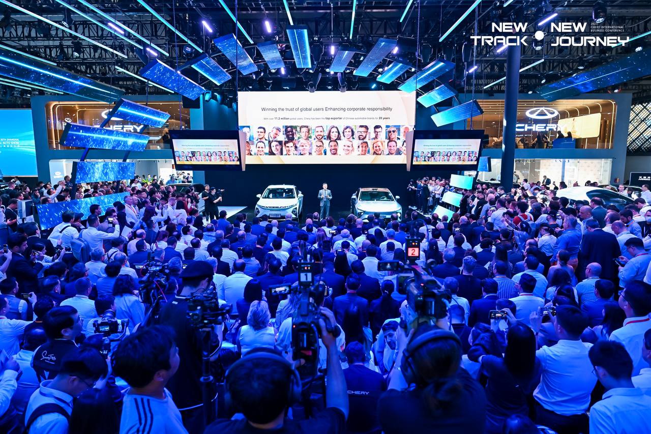 Gian hàng của Chery tại Thượng Hải Motorshow có sự tham gia của 1.000 đại lý trên toàn cầu 1