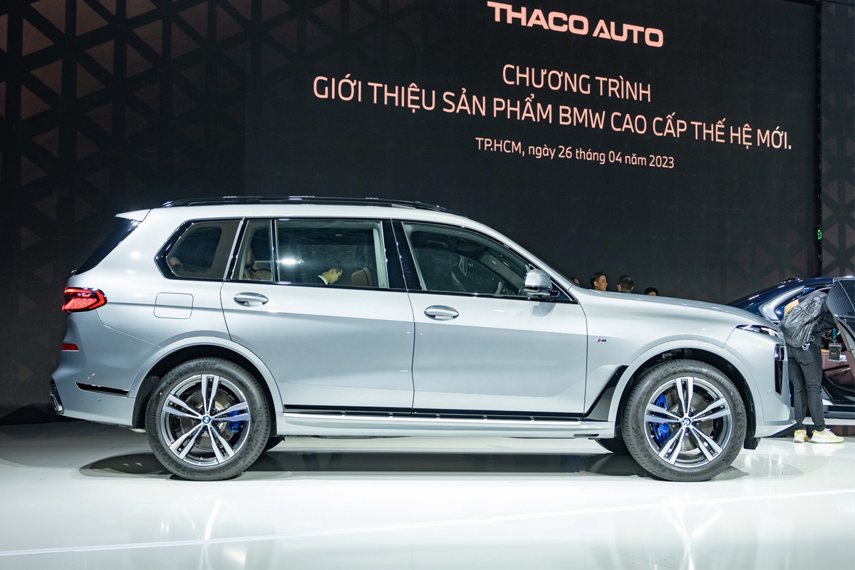 Thông số kích thước xe BMW X7 2023.