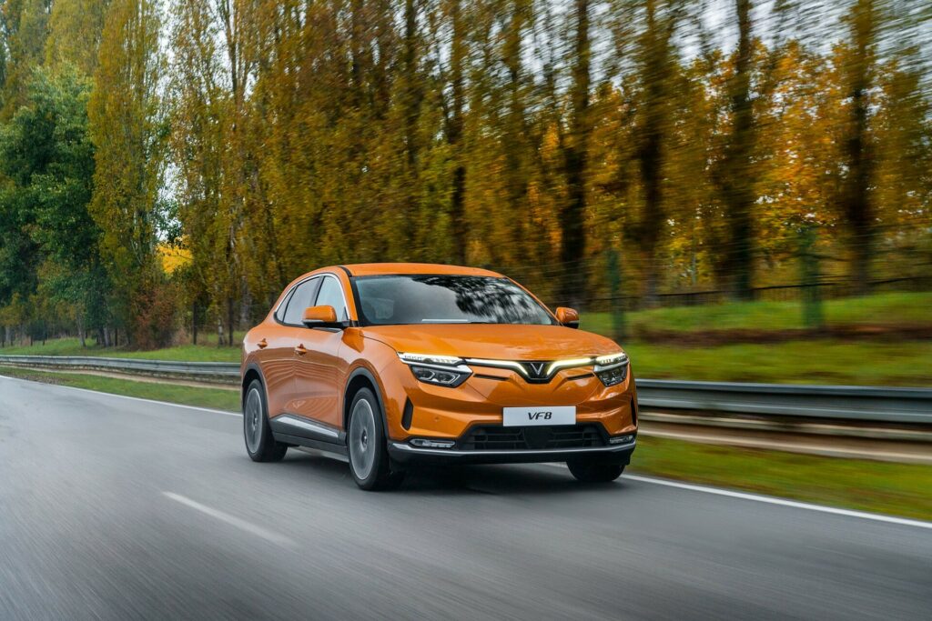 Cân nhắc đến trải nghiệm lái của ô tô điện Cân nhắc đến trải nghiệm lái của ô tô điện.