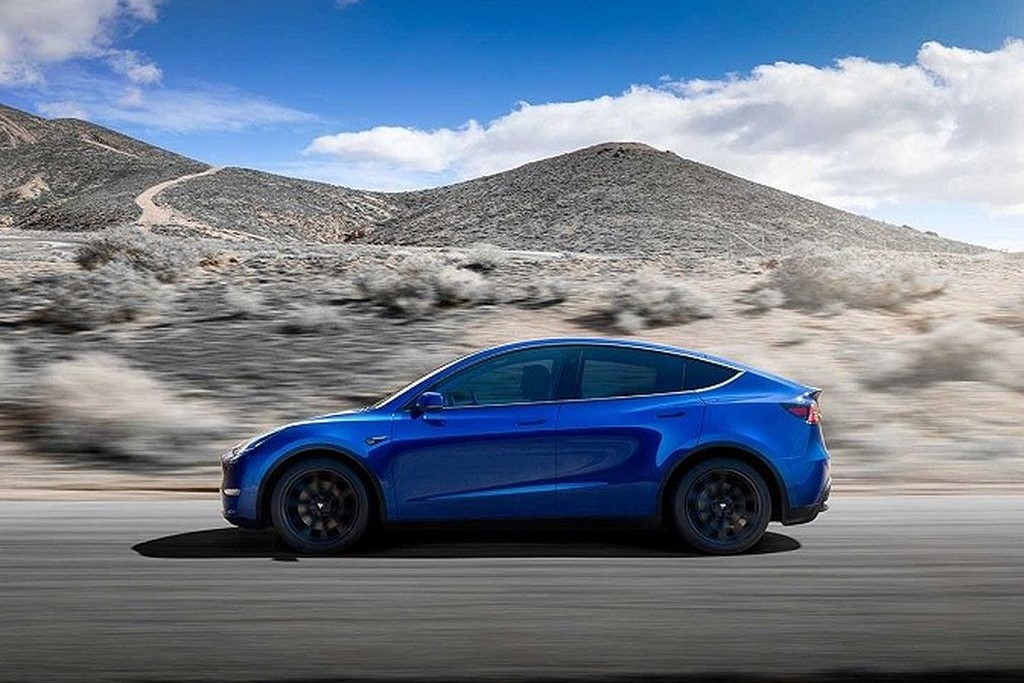 Xe điện Tesla Model Y tạm dẫn đầu Top 5 xe bán chạy nhất thế giới năm 2023 1
