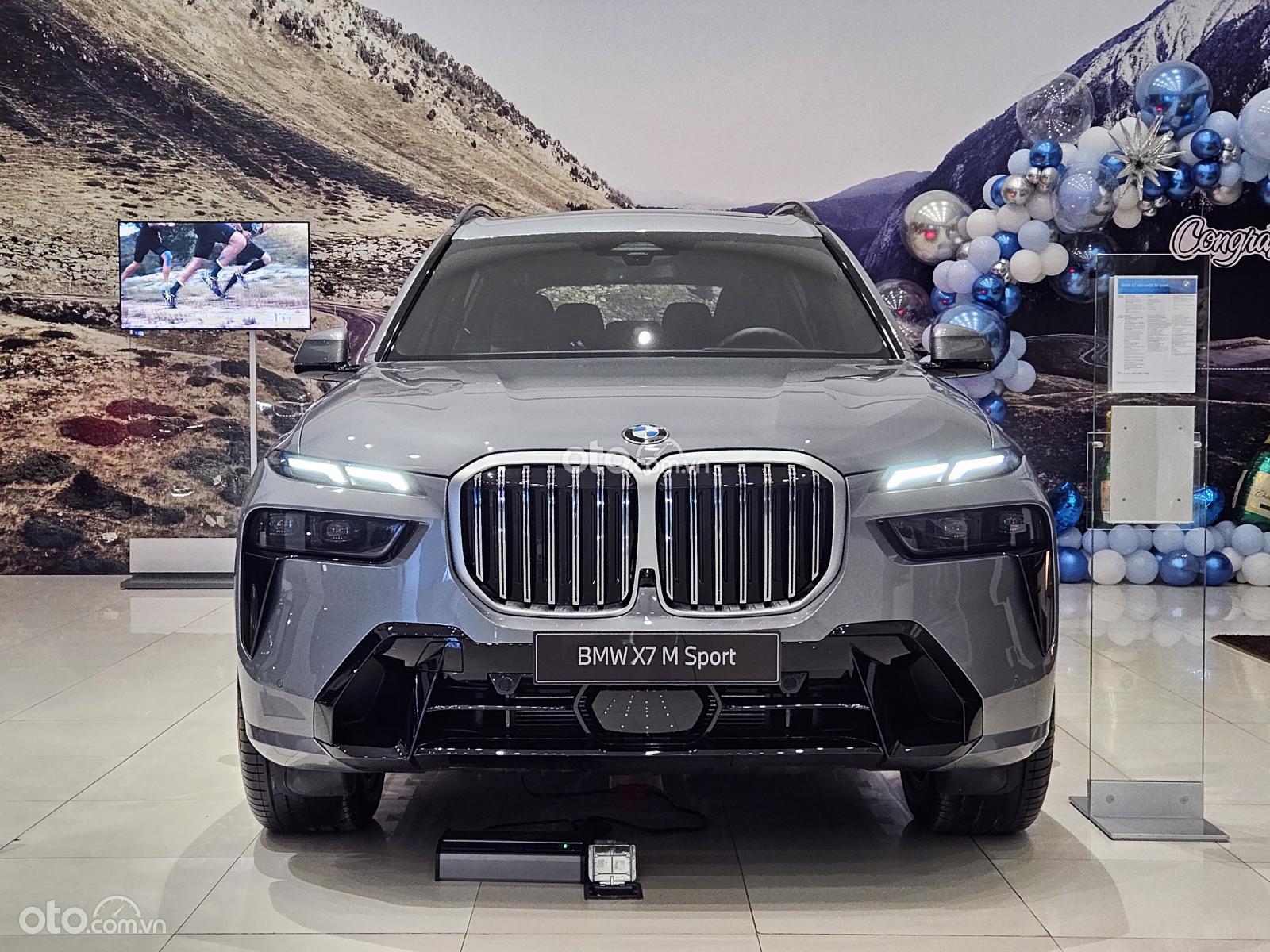 Mua bán BMW X7 xDrive 40i 2023 giá 5 tỉ 549 triệu - 22827901