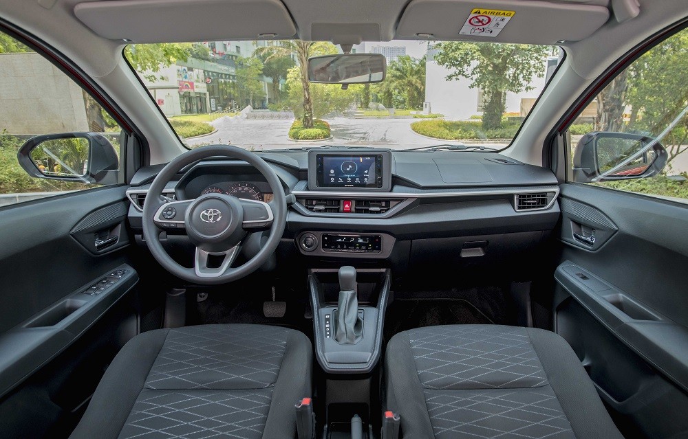 Thông số kỹ thuật xe Toyota Wigo 2023: Nội thất và tiện nghi.
