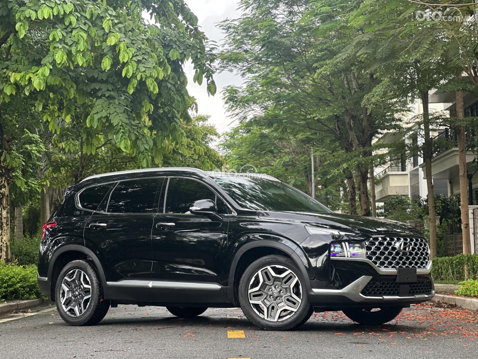 Số phận của những chiếc Hyundai Santa Fe 2022.