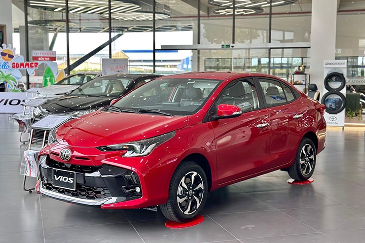 Toyota Vios 2023 phiên bản nâng cấp với sự thay đổi nhẹ về thiết kế và bổ sung thêm trang bị. 1