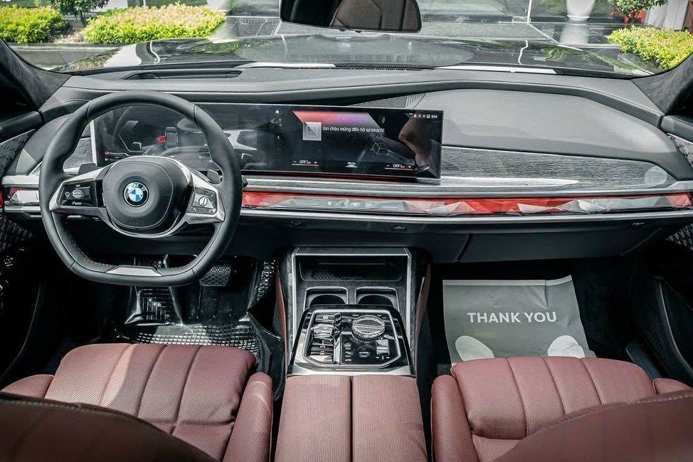 Nội thất xe BMW 7-Series 1