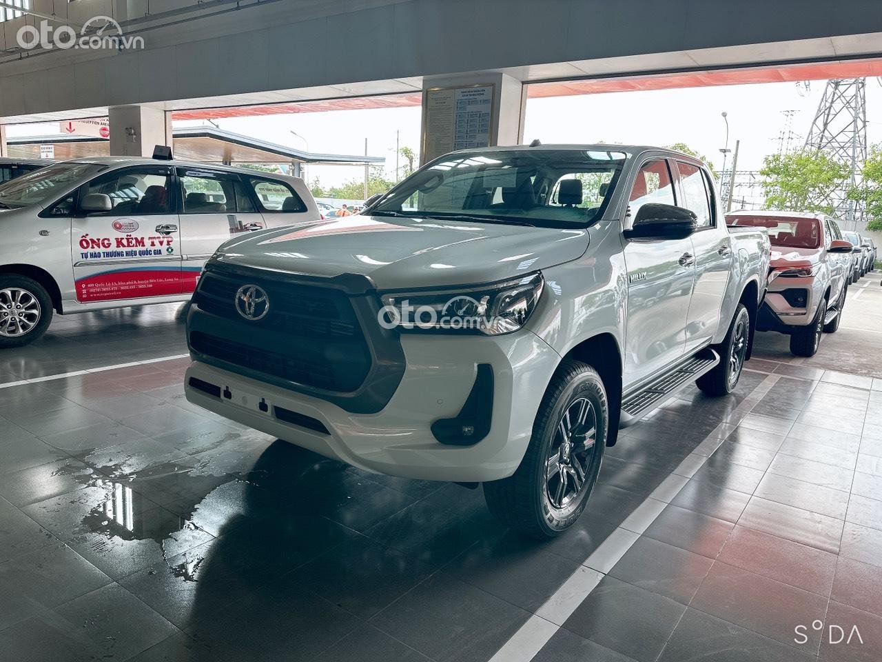 Toyota Hilux.