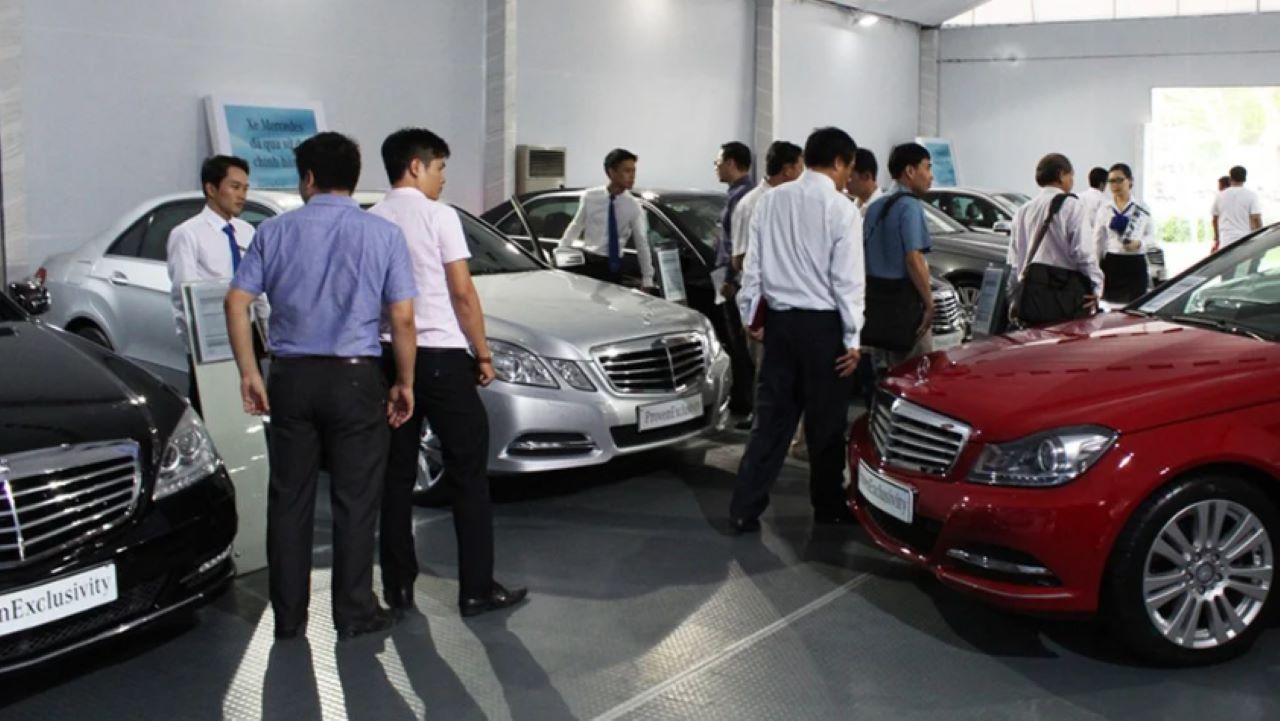 Toyota Camry, Land Cruiser, Ford Everest,... thanh lý chỉ hơn 100 triệu đồng 1