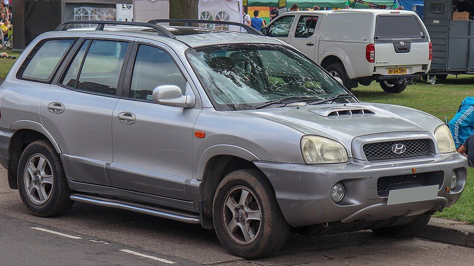 Hyundai Santa Fe thế hệ đầu tiên 1